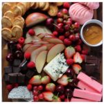 AMOR y QUESO – How to Make a Heart-cuterie Board